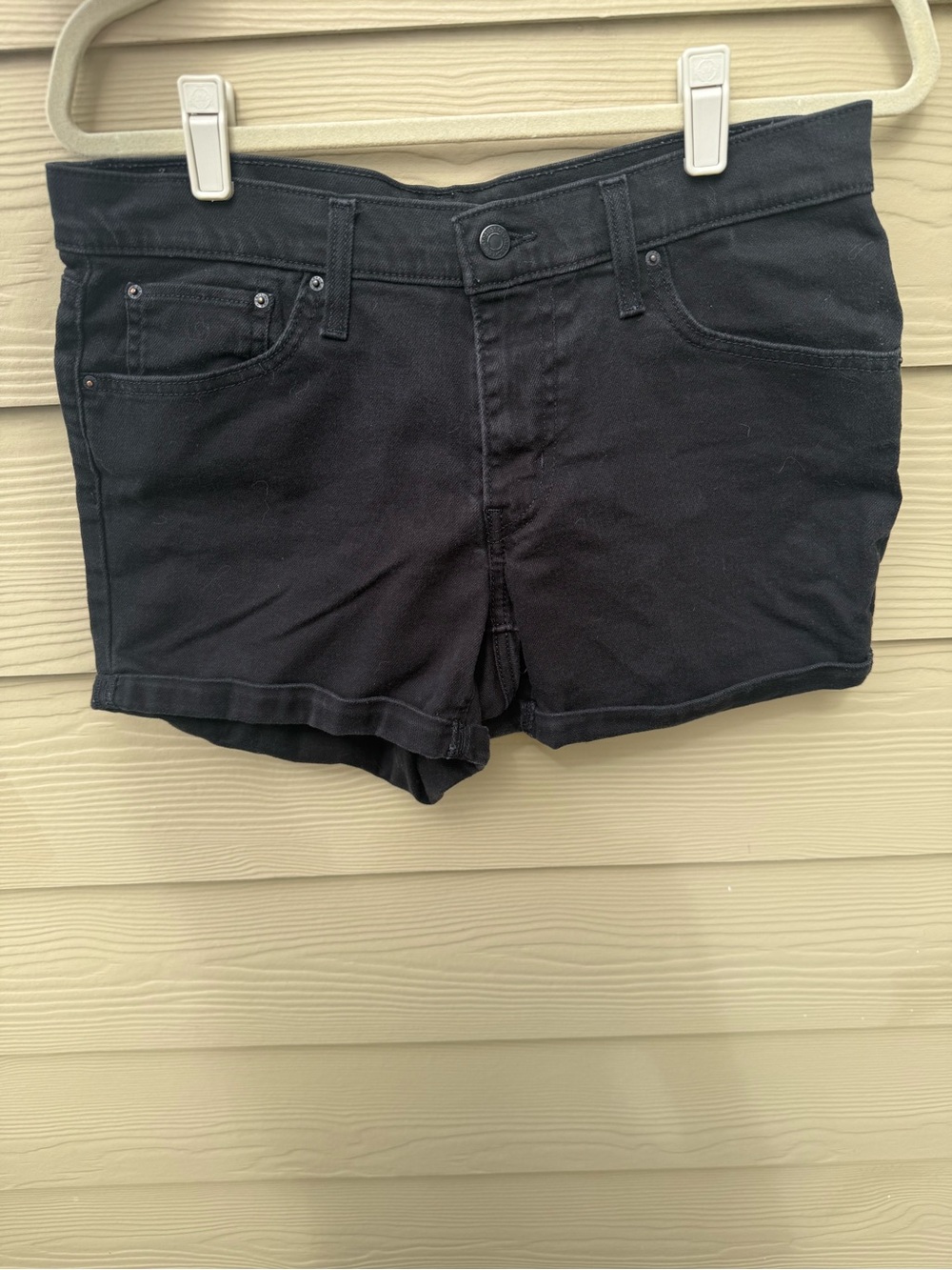 Women’s Levi’s Black Denim Shorts